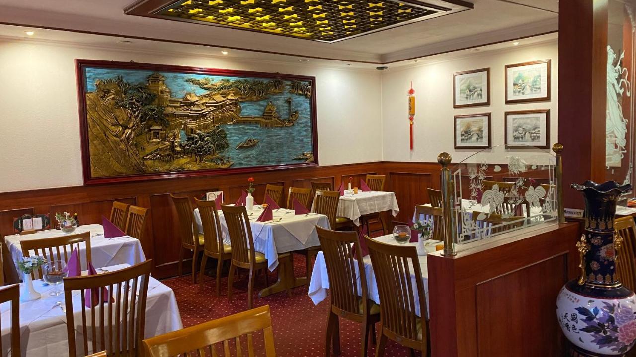 Restaurant & Pension Peking 디폴츠 외부 사진